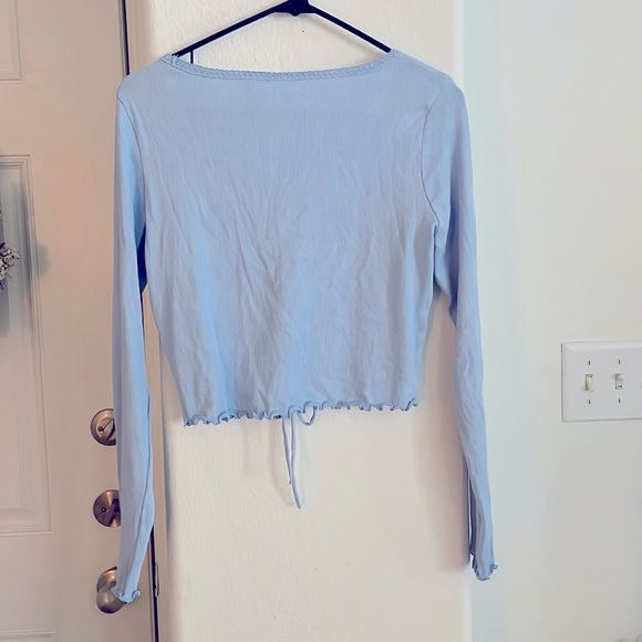 H&M Blue Long Sleeve Crop Top Size M - Picture 2 of 6